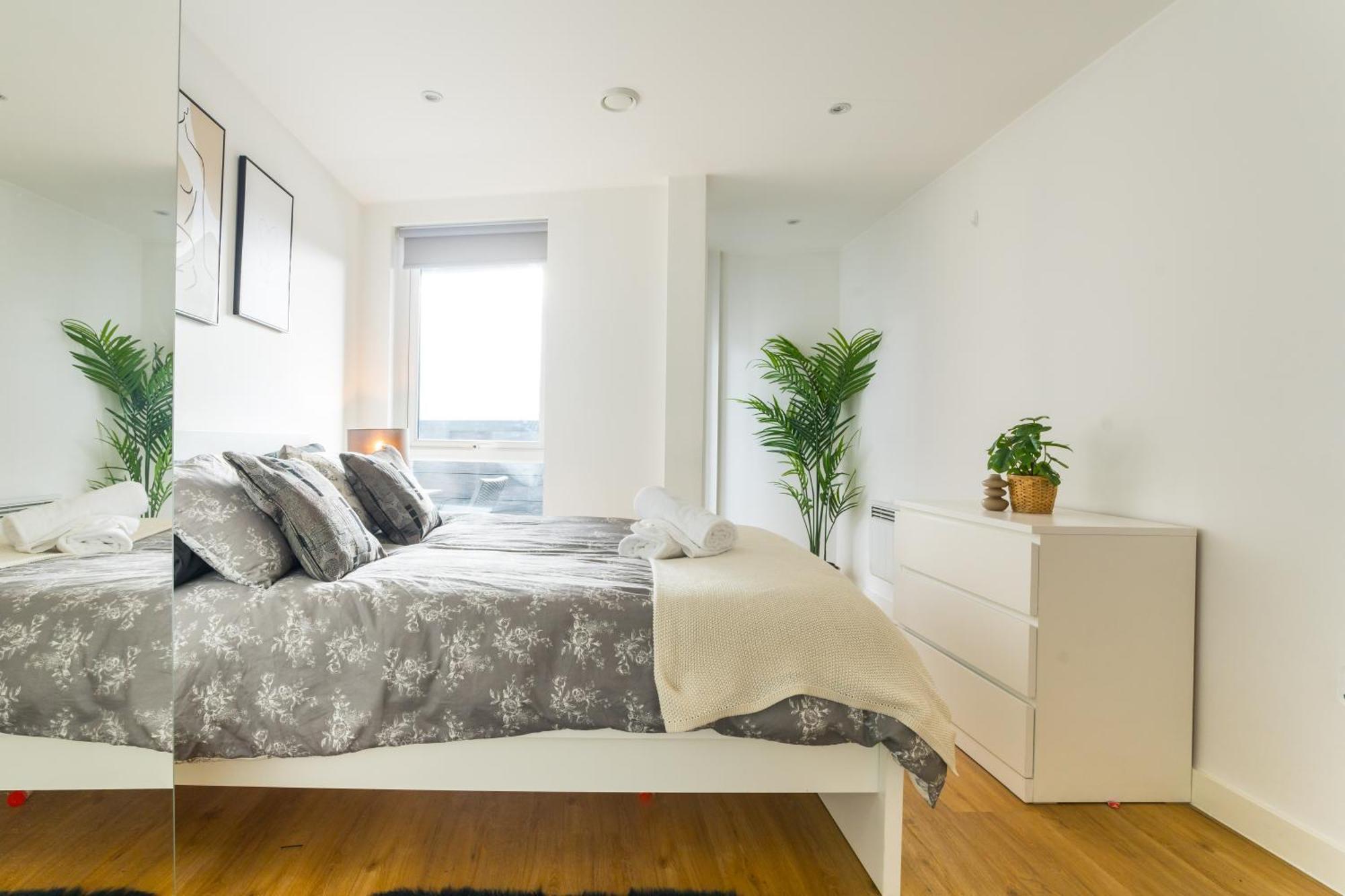 Drillzstays Apartments - Ethiad Free Parking Манчестър Екстериор снимка