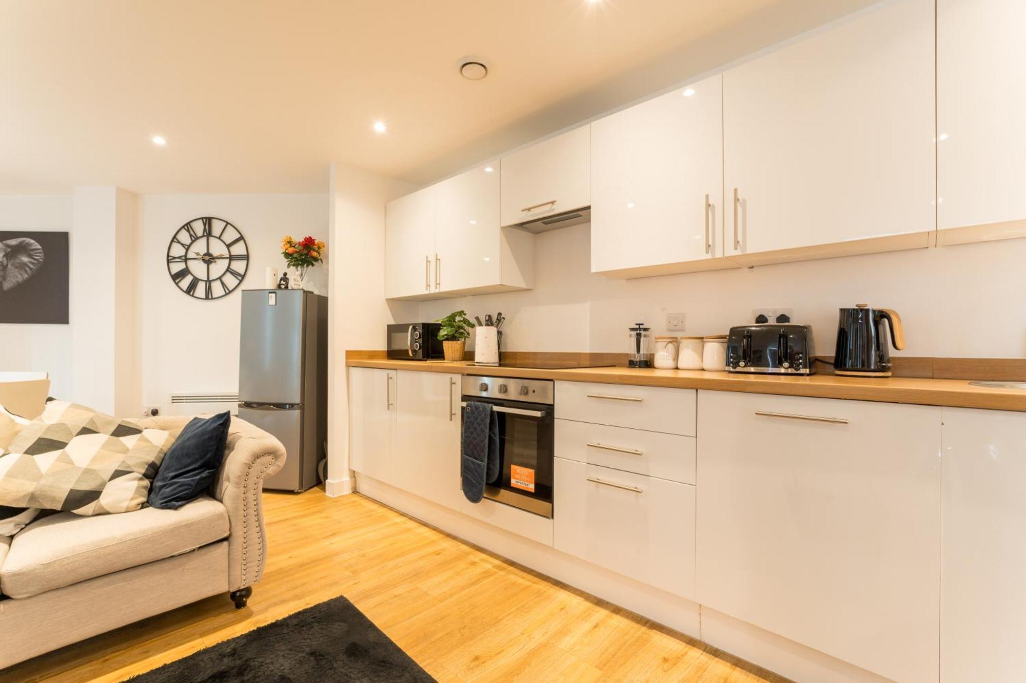 Drillzstays Apartments - Ethiad Free Parking Манчестър Екстериор снимка