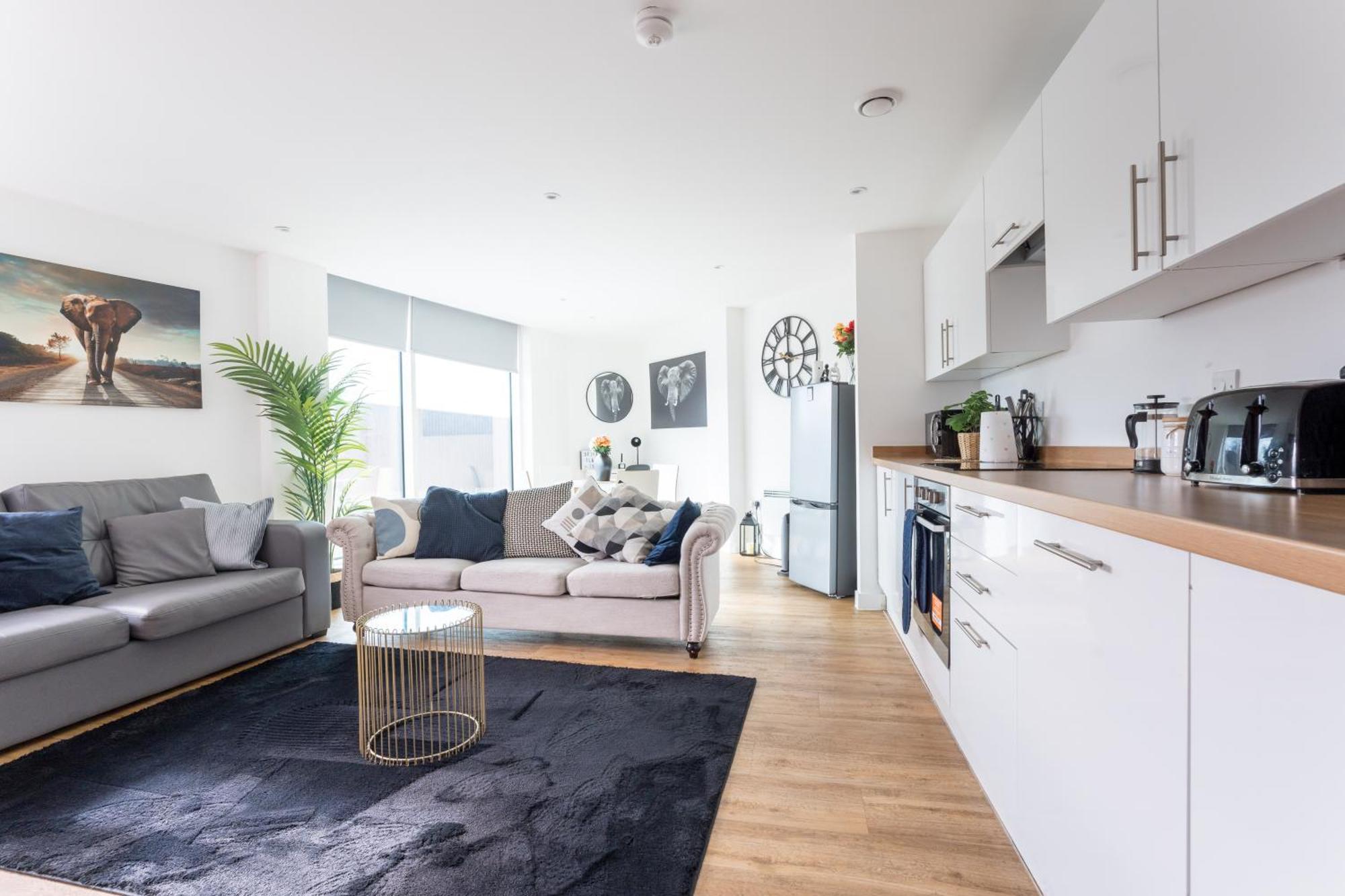 Drillzstays Apartments - Ethiad Free Parking Манчестър Екстериор снимка