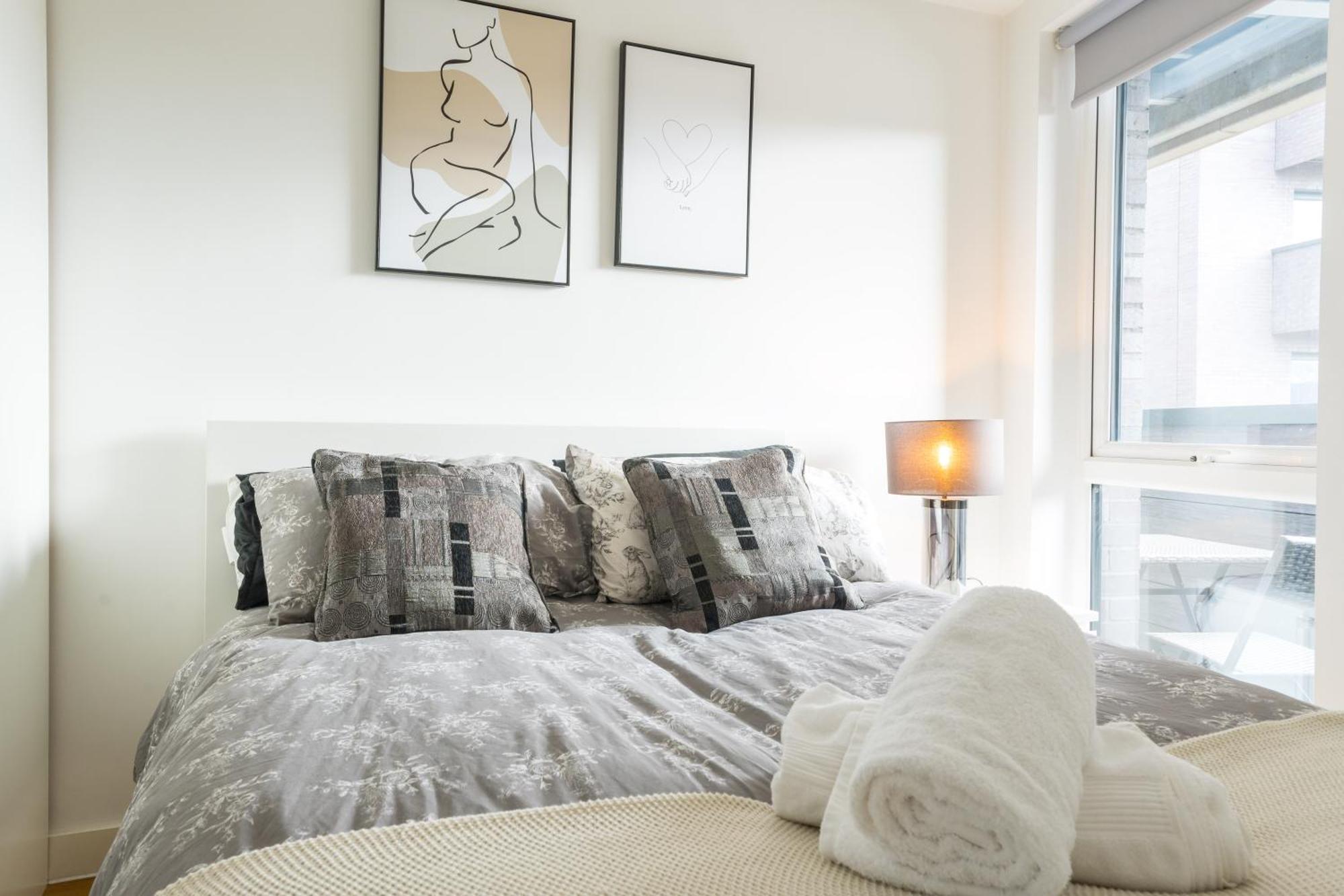 Drillzstays Apartments - Ethiad Free Parking Манчестър Екстериор снимка
